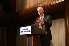 R-at-Podium-3